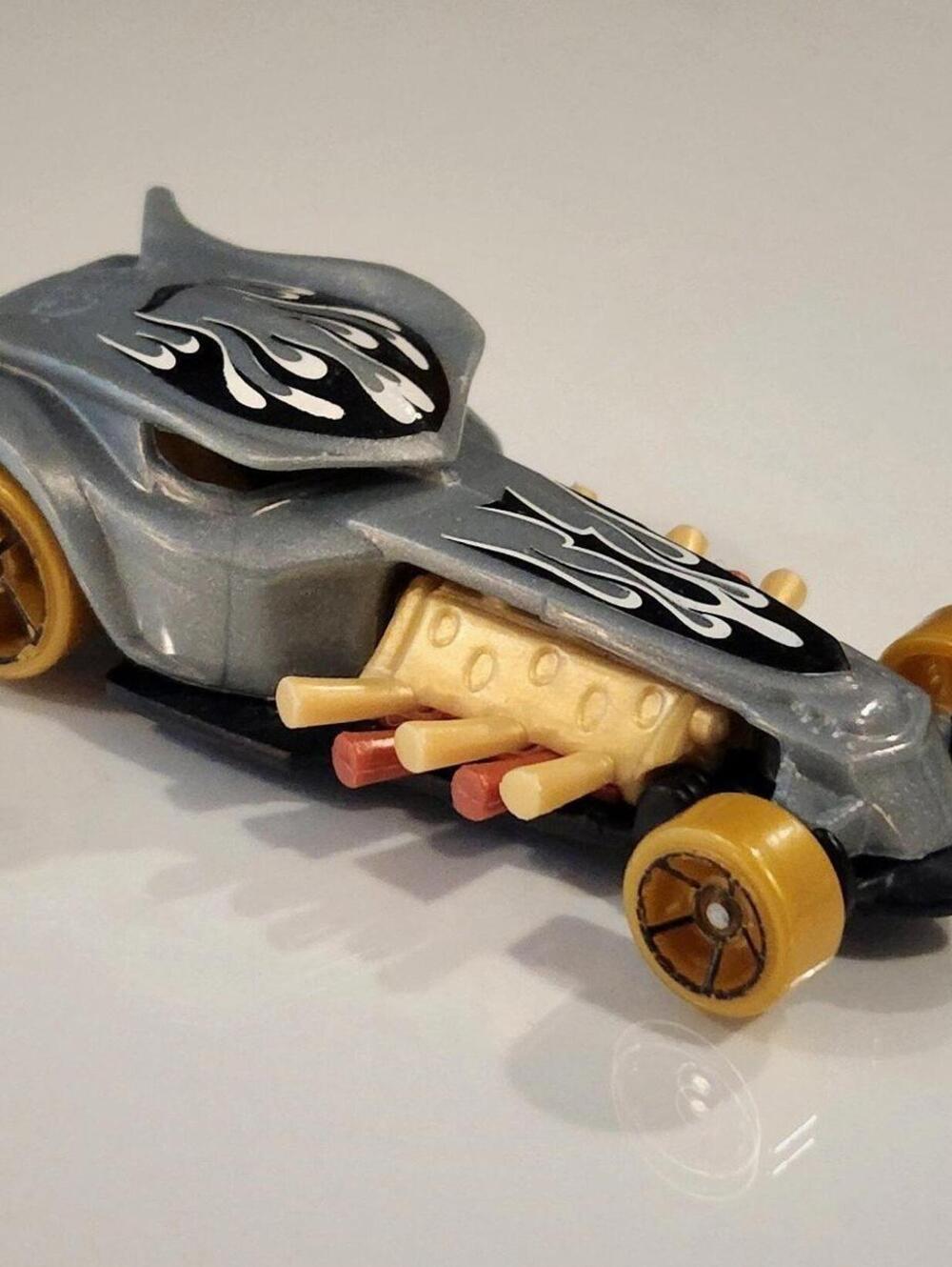 Hot Wheels Bad Ratitude 2016 #202 Street Beasts 2/10 Diecast Car Toy